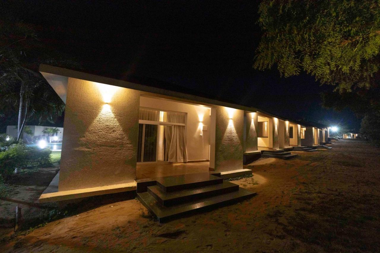 Samudra Resorts And Spa Puri Exterior photo