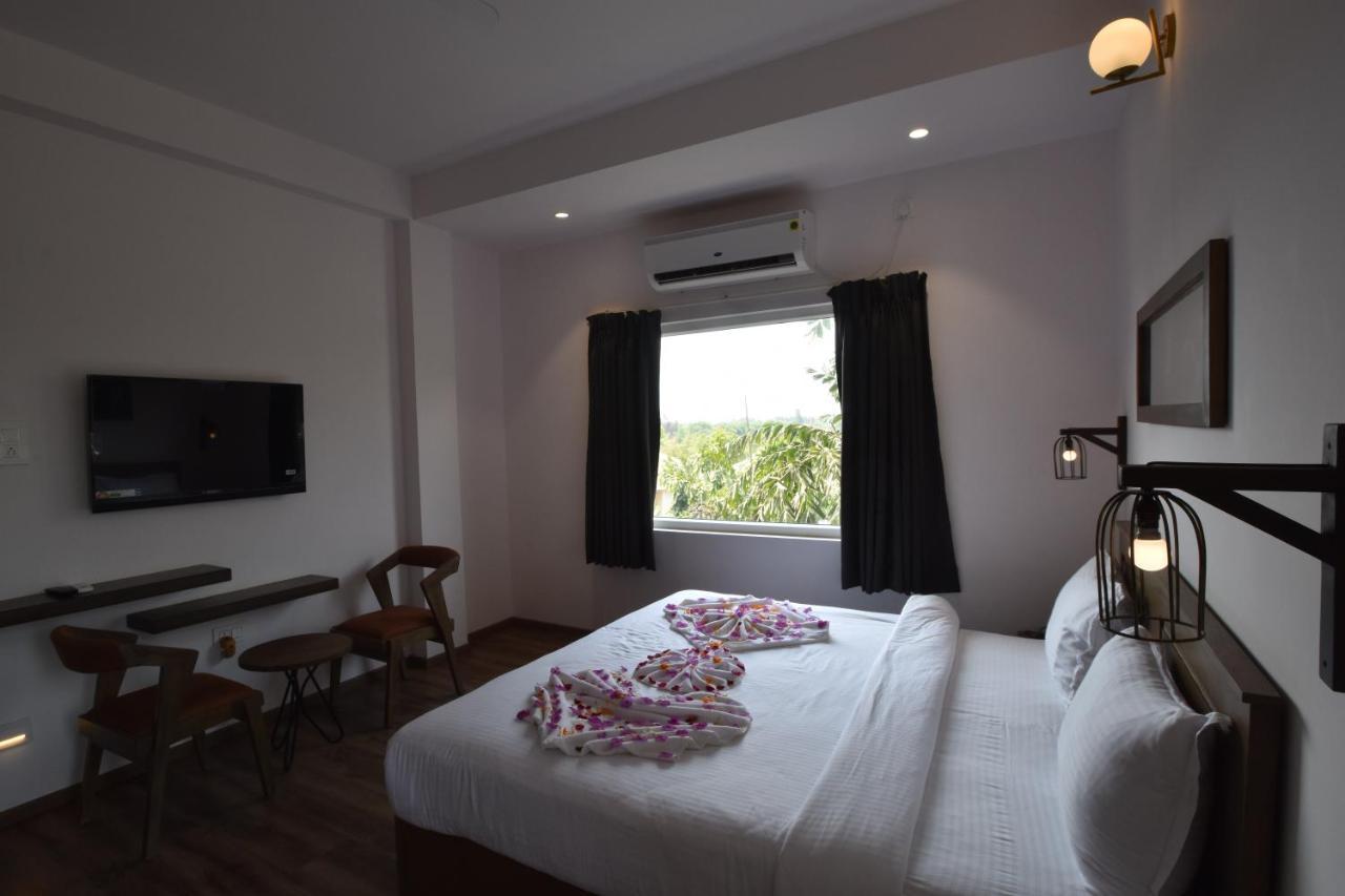 Samudra Resorts And Spa Puri Exterior photo